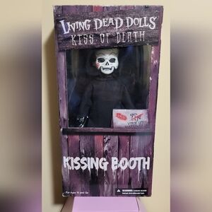 Living Dead Dolls ~ Kiss Of Death - Kissing Booth Doll